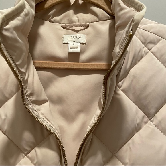 [DONATED]  J.Crew cream colored puffer vest - Picture 3 of 3